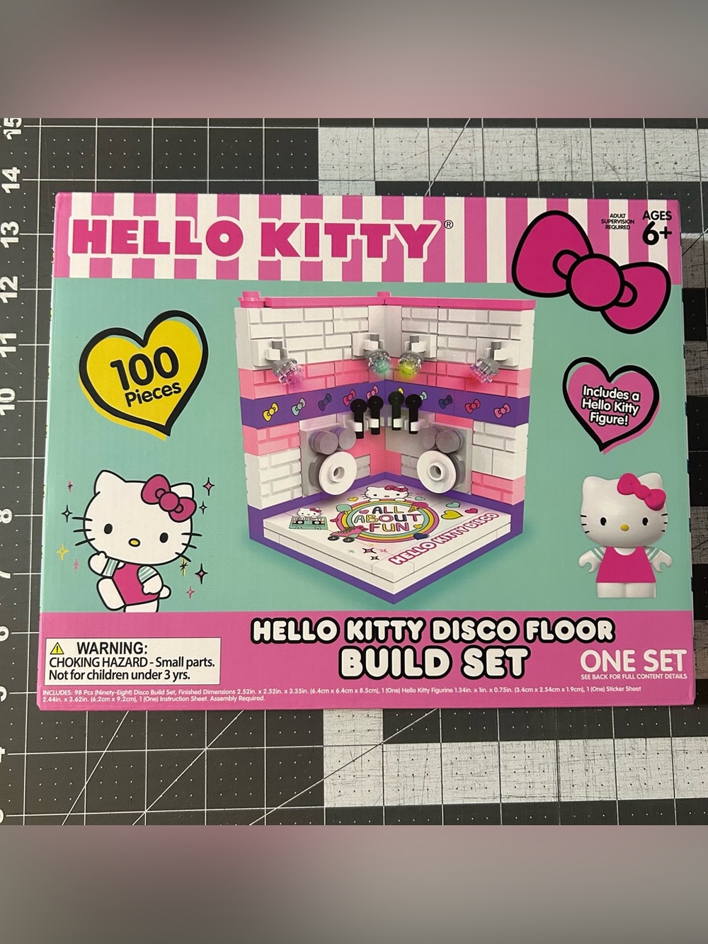 Sanrio Hello Kitty Disco Floor Build Set 100 Pcs Toy Figure Building Blocks NEW
